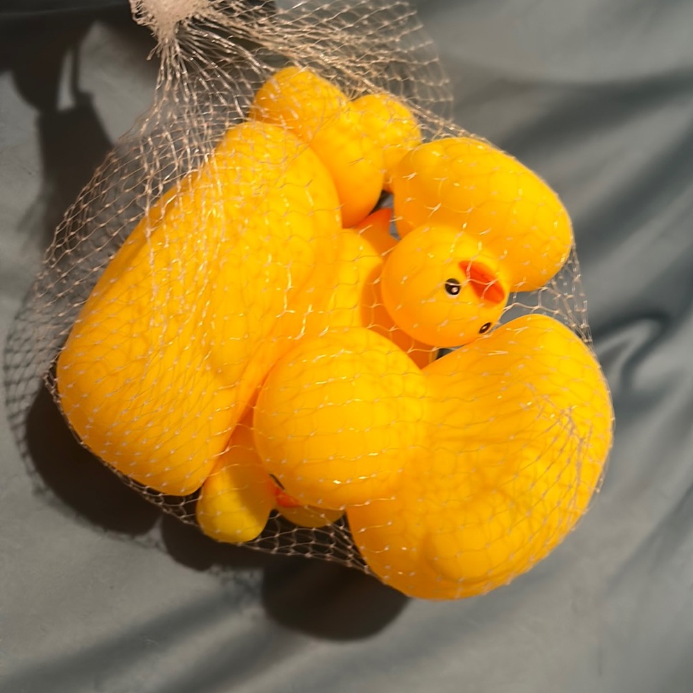 Bundle of rubber duckies